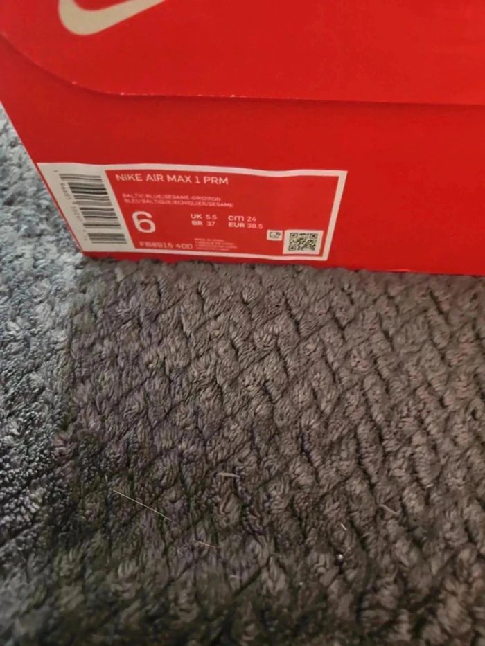 Nike Air max 1 Taille 38.5 - photo numéro 2