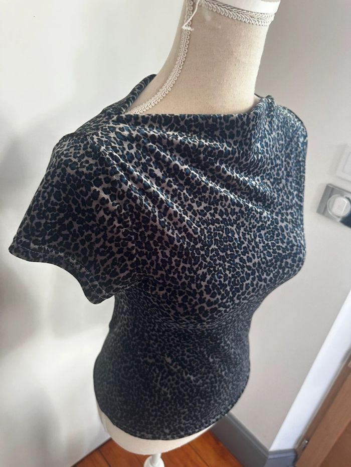 T-shirt col bateau motif panthère Taille XS 🐆 - photo numéro 3