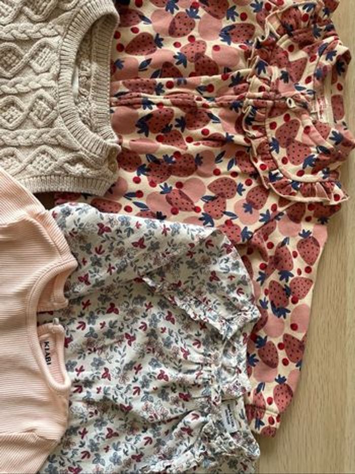 Lot vêtements bébé fille 12 mois - photo numéro 3