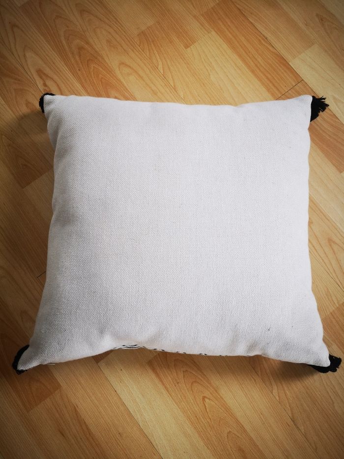 Coussins de décoration - photo numéro 4