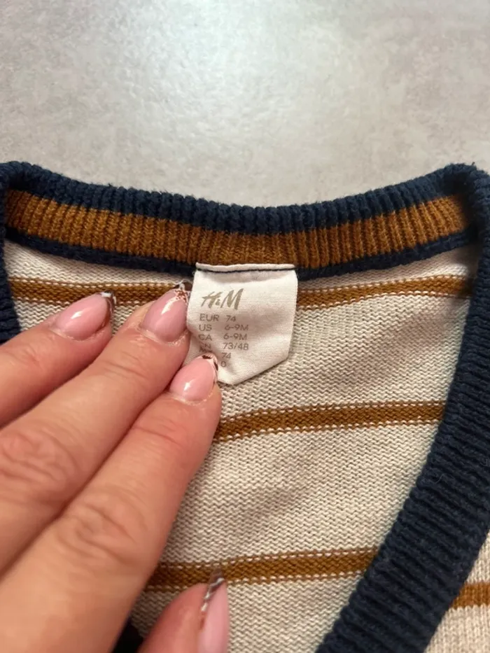 Gilet H&M taille 6-9 mois - photo numéro 3