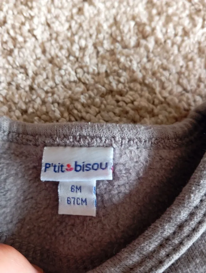 Pull 6 mois - photo numéro 2