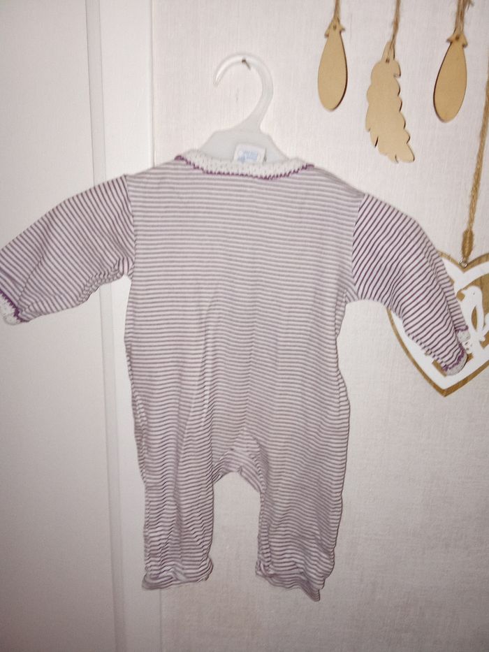 Pyjama bébé fille  1 mois, mi saison été violine rayé blanc - photo numéro 3