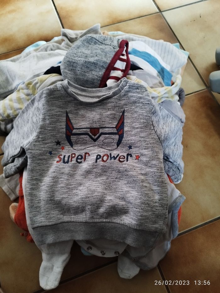 Vêtement - photo numéro 2