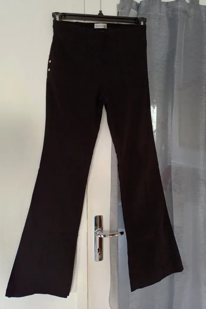 Pantalon taille 40 Defimode