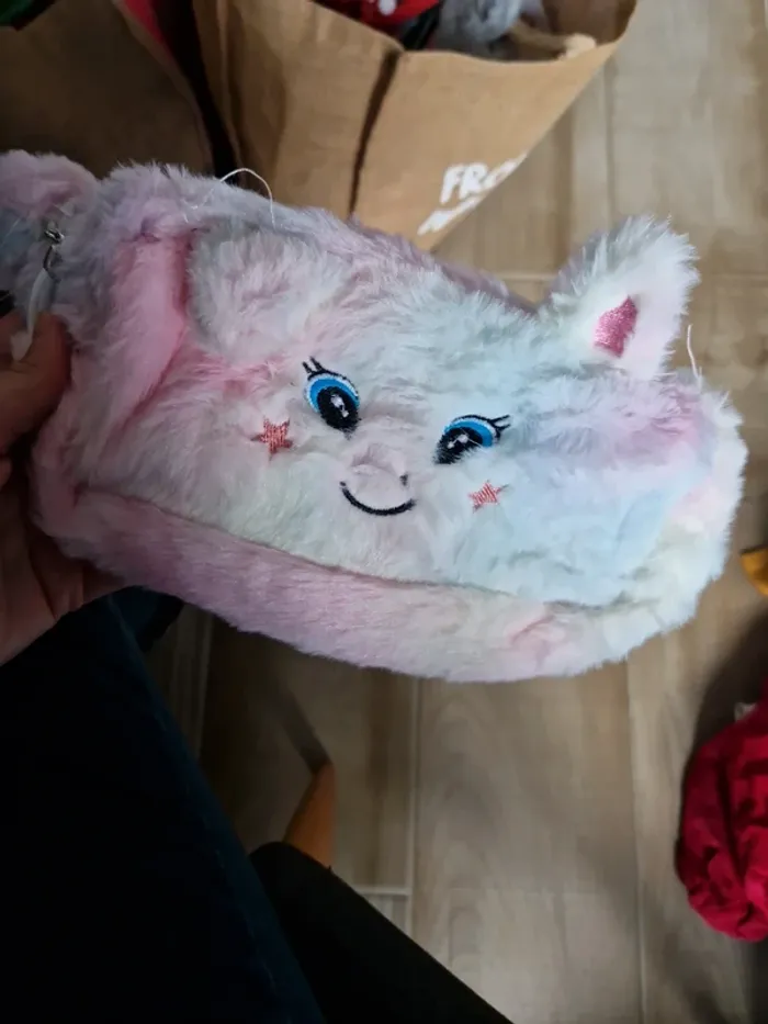 Trousse fourrure kawaii cute - photo numéro 2