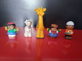 Lot de 5 figurines littlePeople