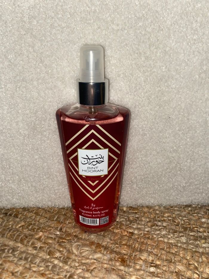 Brume corporelle Bint Hooran Rose Passion