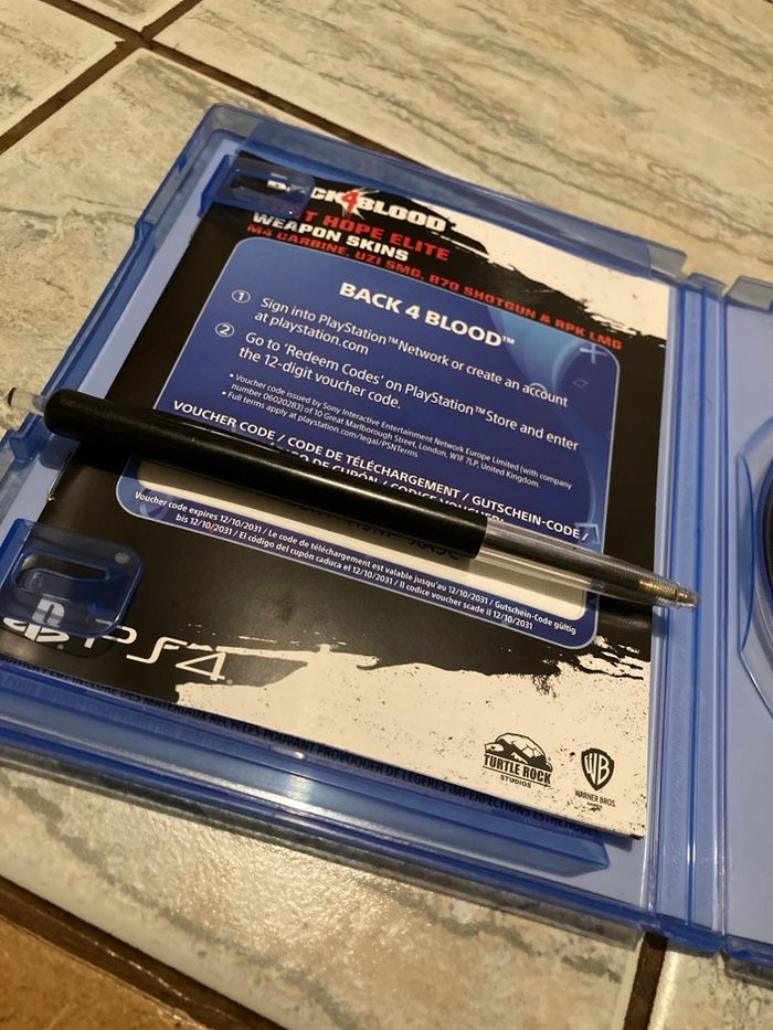 Jeu PS4 Back 4 Blood 🎮