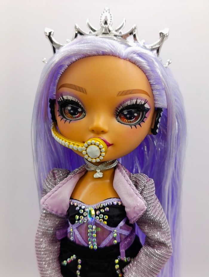 Rainbow high k-pop Tiara song fashion doll - photo numéro 12
