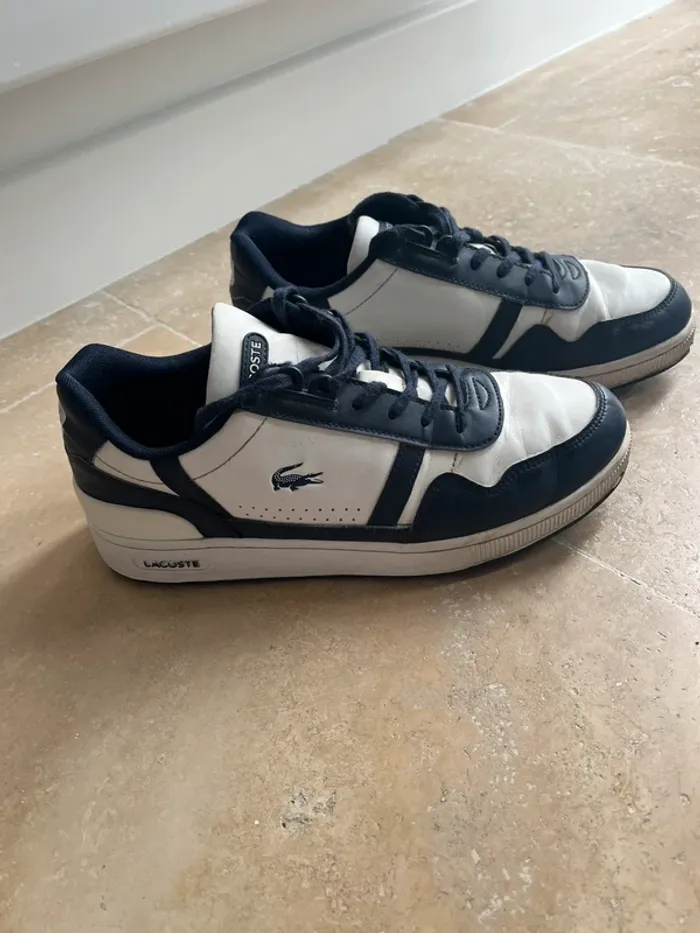 Paire de baskets Lacoste