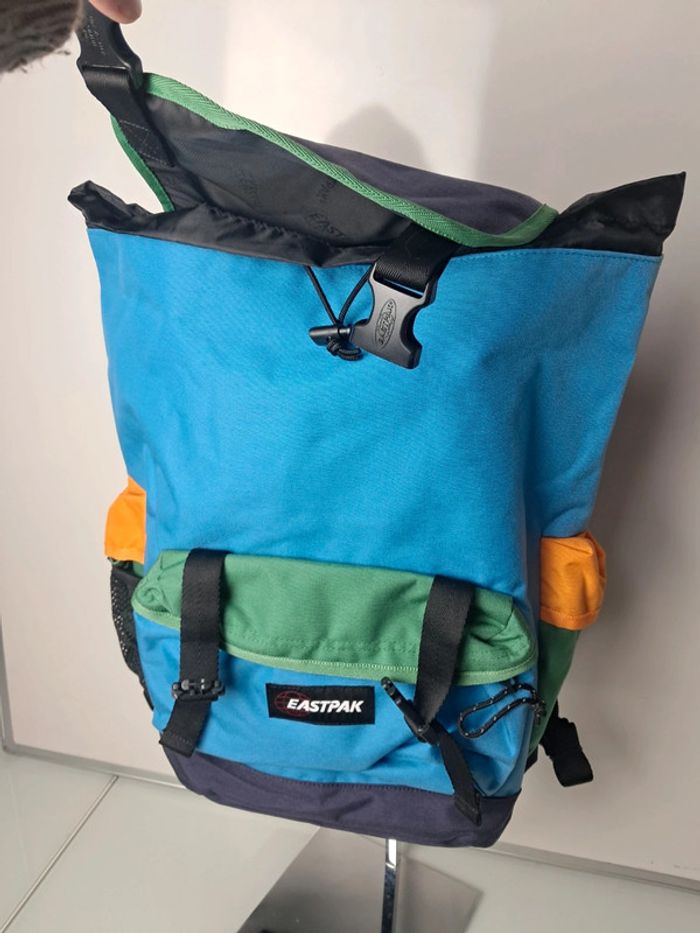 Eastpak sac à dos scolaire rando ordinateur neuf - photo numéro 2