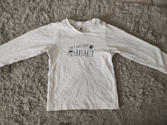 Tee-shirt longues manches taille 4 ans