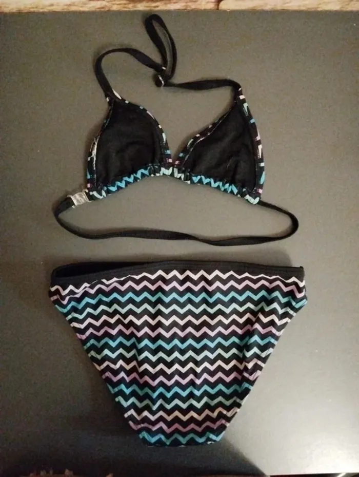 💐Maillot de bain 2 pièces 6 ans 💐 - photo numéro 3