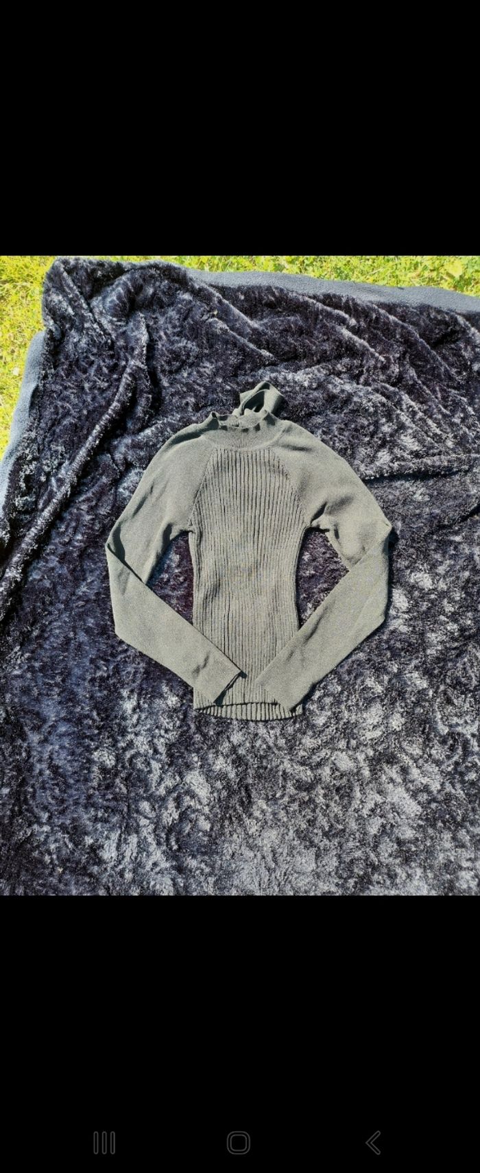 Pull noir en laine Mango