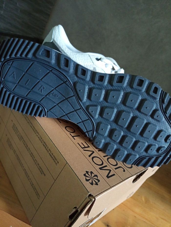 Baskets Nike Air max systm (GS) neuves 38 - photo numéro 4