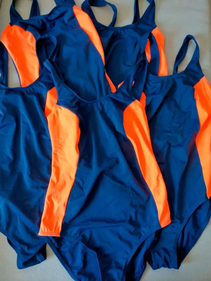 Maillot de bain 1 pièce – Bleu marine et orange fluo – Taille 36/38 – Lot disponible - photo numéro 5