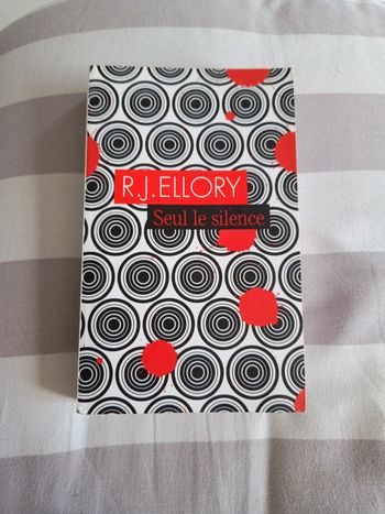 Seul le silence par RJ el Roy