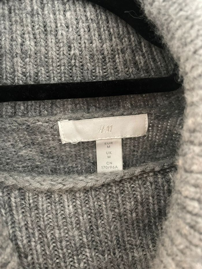 Pull col roulé - H&M taille M - photo numéro 3
