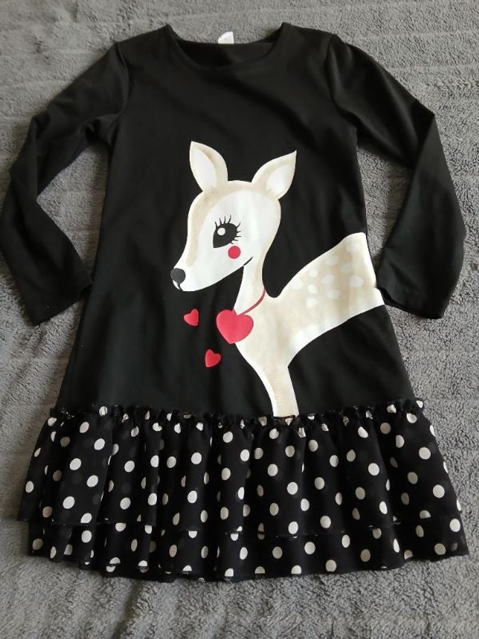 Robe noire biche