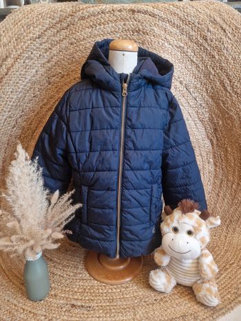 Jolie doudoune bleu marine fille petit bateau 6 ans