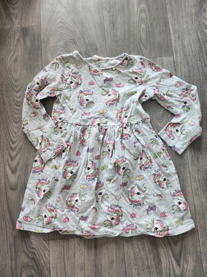 Petite robe licorne