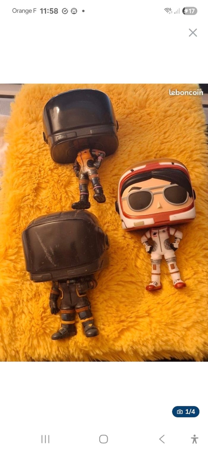 3 figurinees POP fortnite  funko