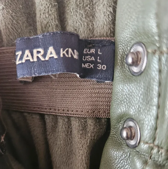 Jupe kaki simili cuir Zara Taille L - photo numéro 5
