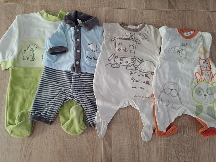 Gros lot naissance et 1 mois garçon - photo numéro 2