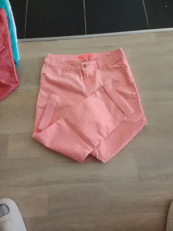 Jean cache cache