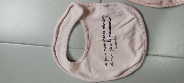 Lot bavoirs à scratch - photo numéro 2