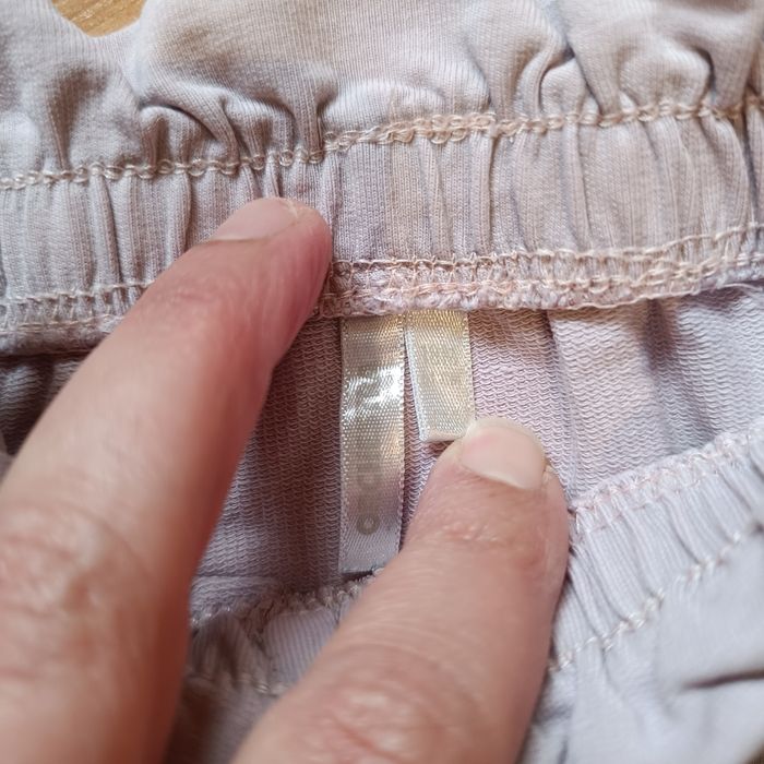 Lot 2 pantalons - photo numéro 2