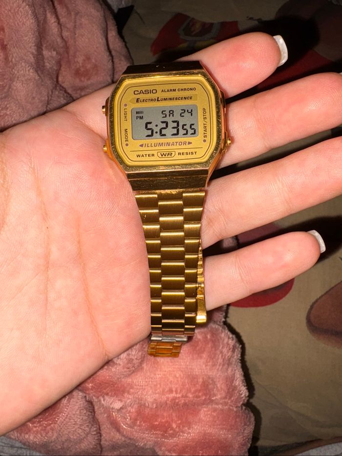 Montre casio - photo numéro 2