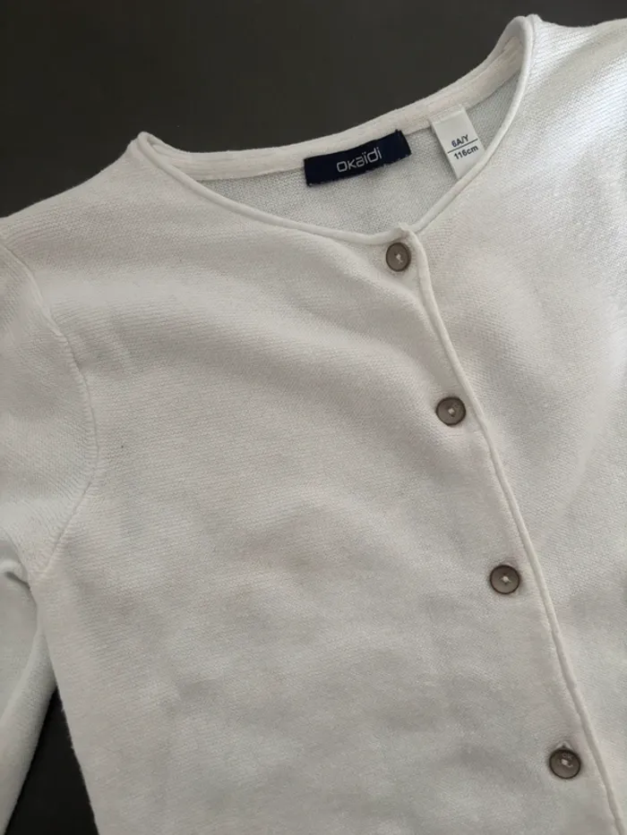 Gilet blanc 6 ans - photo numéro 2