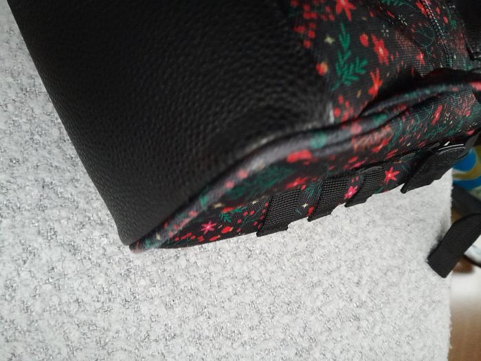 Sac à dos cabaia édition de noel 2023 - photo numéro 7