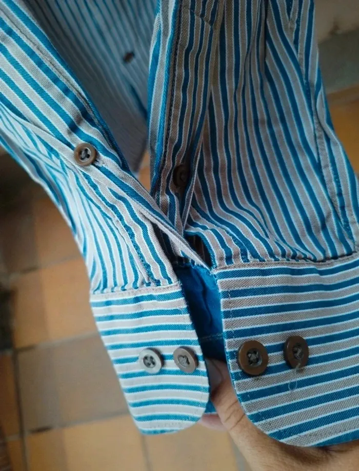 Chemise coupe confort taille L -XL - photo numéro 3