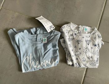 Lot de 2 t shirts tunique neufs 18 mois