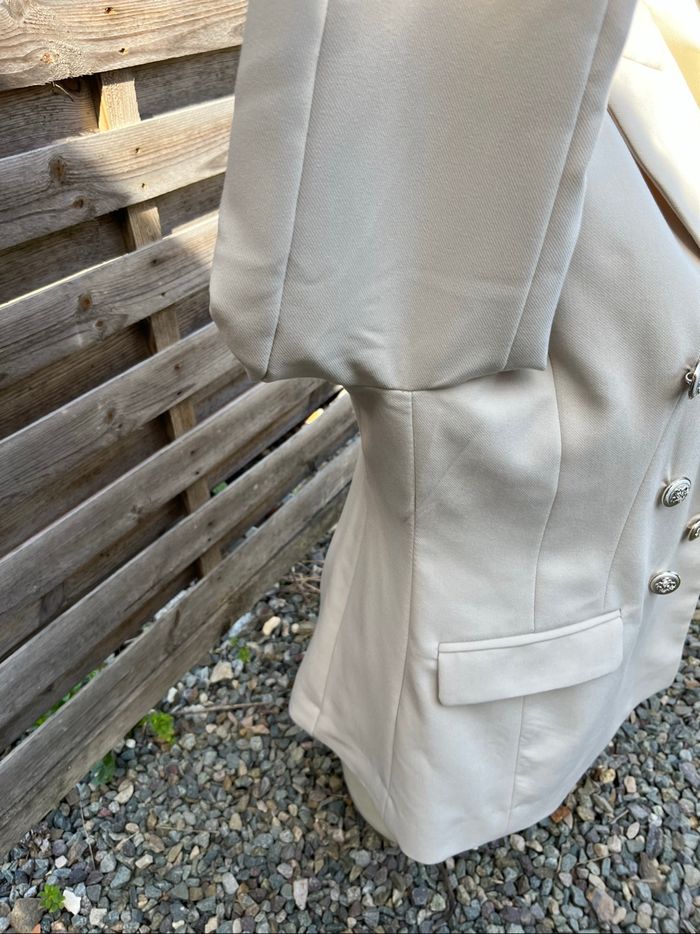 Blazer crème Primark taille L - photo numéro 4