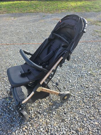 Poussette Momi Estelle