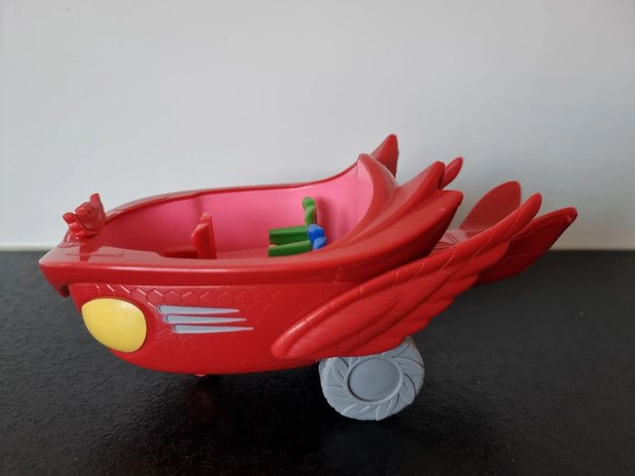 Lot de véhicules et personnages Pyjamasks - photo numéro 6