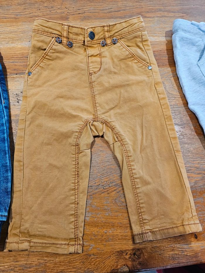 Lot 4 pantalons 9 mois - photo numéro 3