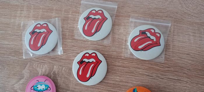 Lot badges The Rolling Stones - photo numéro 4