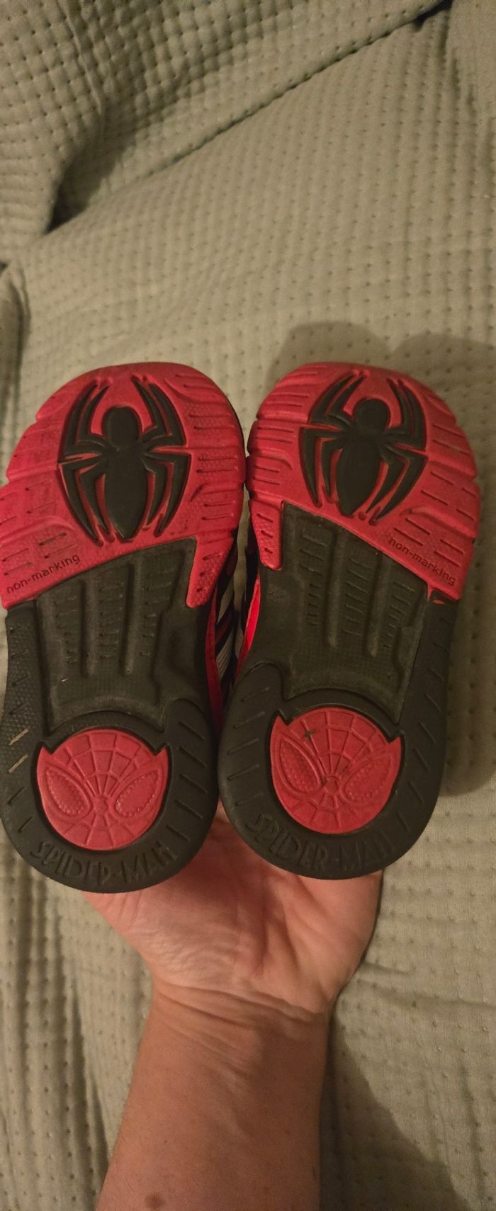 Basket adidas spiderman 23 - photo numéro 4