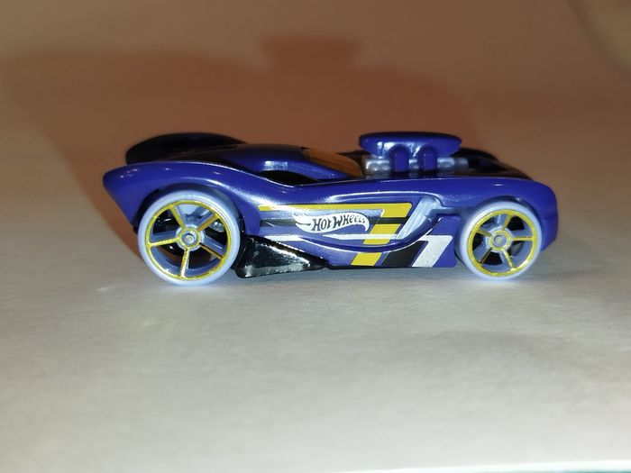 Hot Wheels 16 Angels
Multipack Exclusive 2025 - photo numéro 3