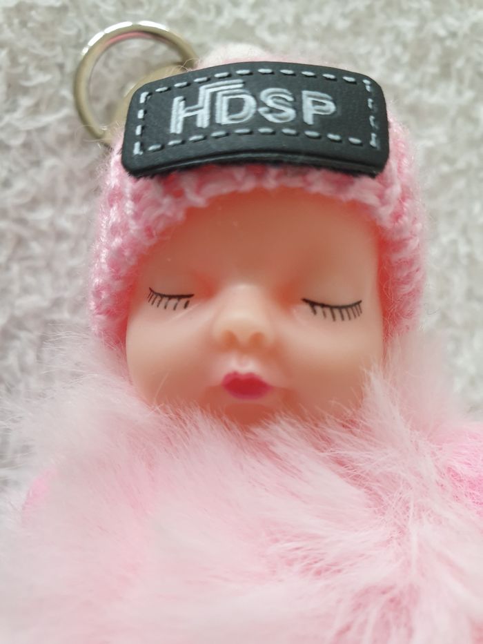 Porte cles bébé rose - photo numéro 5