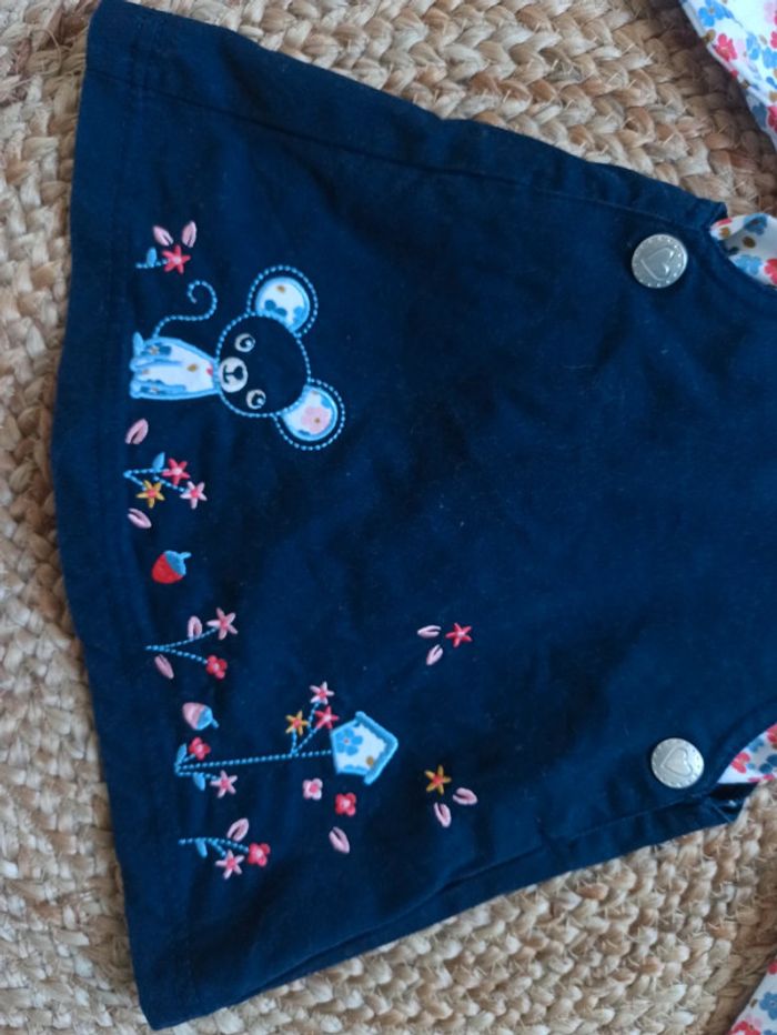 Robe salopette  fleure taille 3 mois - photo numéro 4