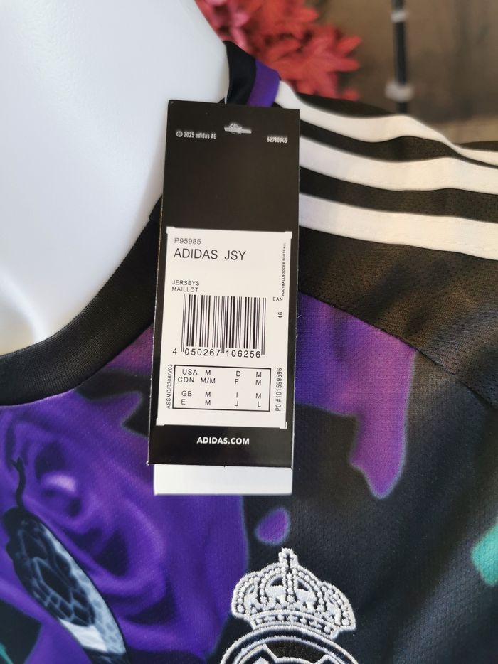 Maillot de foot Réal Madrid - photo numéro 2