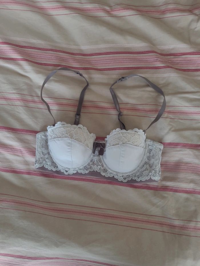 👙soutien gorge Hechter taille 85B👙