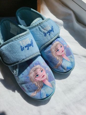 Chaussons fermés elsa reine des neiges 30