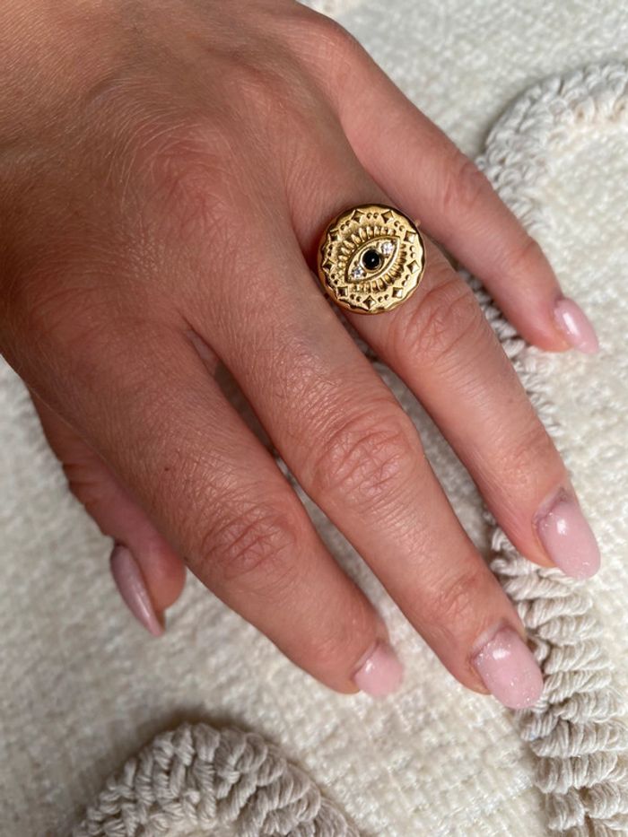 Bague ajustable médaillon œil plaqué or - photo numéro 3